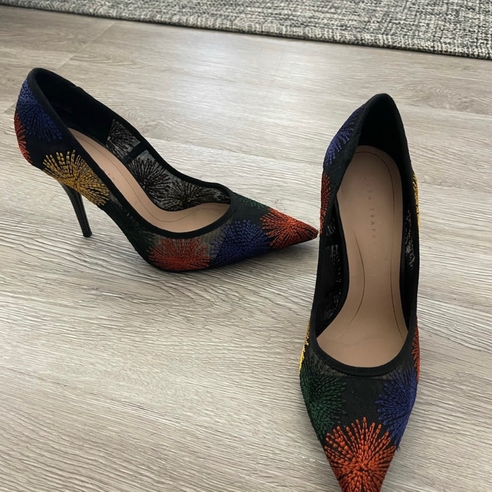 ZARA Trefaluc Embroidered Pumps Size 6 HighHeels Pointy Toe Womens Shoes Size 36 - Picture 11 of 12